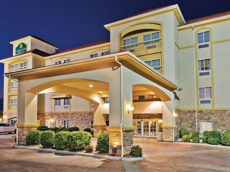 La Quinta Inn And Suites By Wyndham - Schertz Kültér fotó