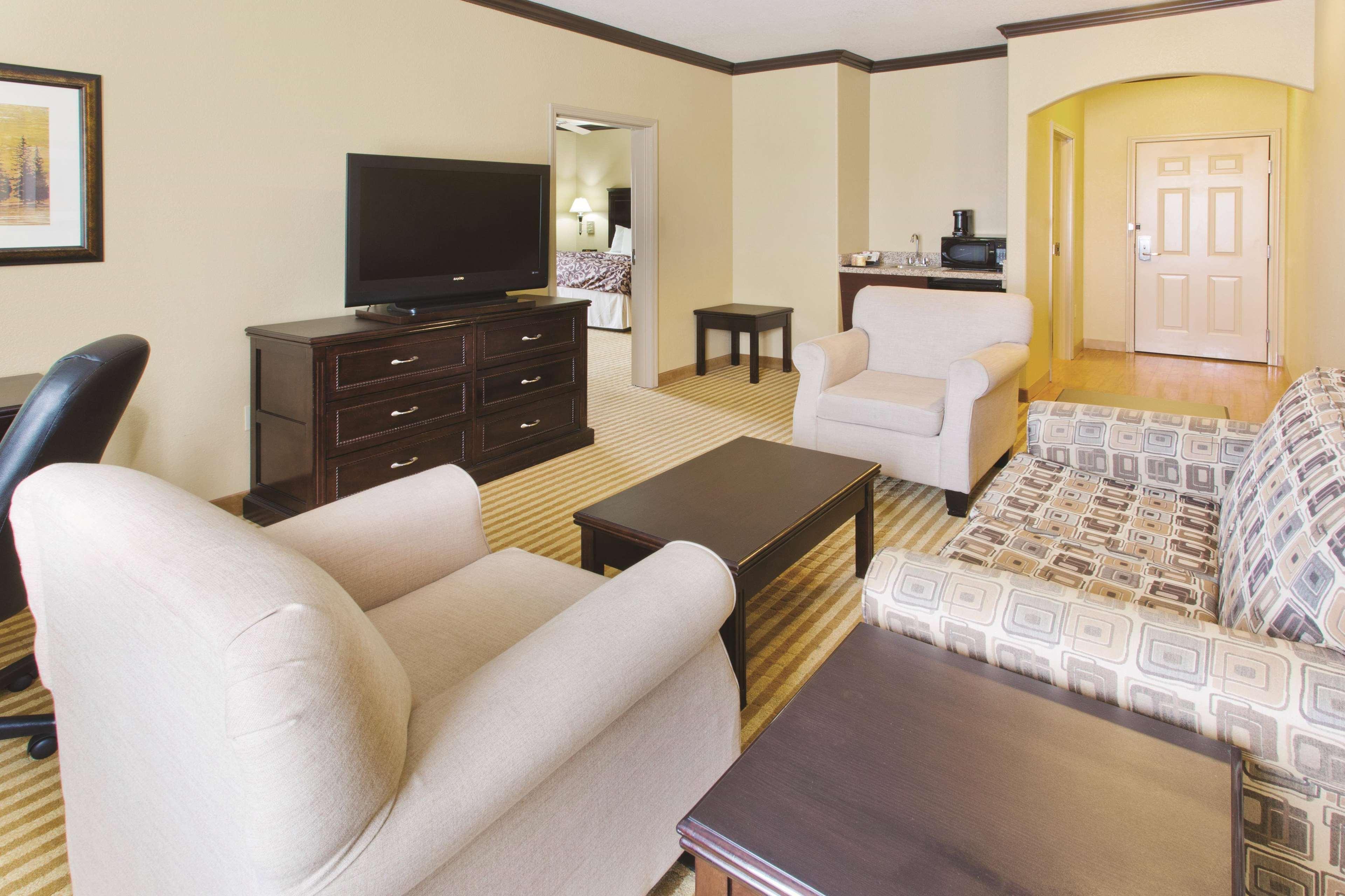La Quinta Inn And Suites By Wyndham - Schertz Kültér fotó